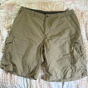 Men’s Columbia Shorts